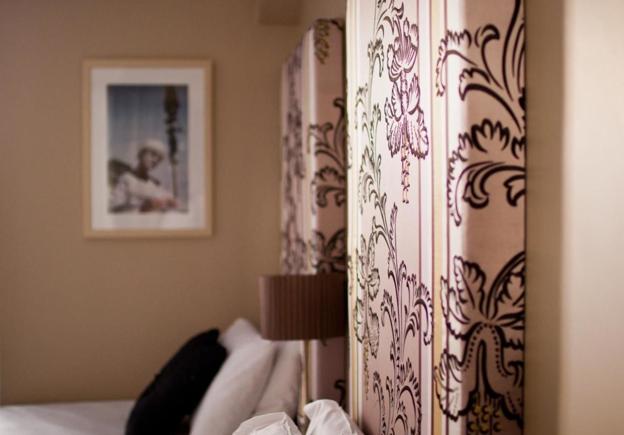 Гостевой дом 7 Cross Street Boutique Townhouse Голуэй